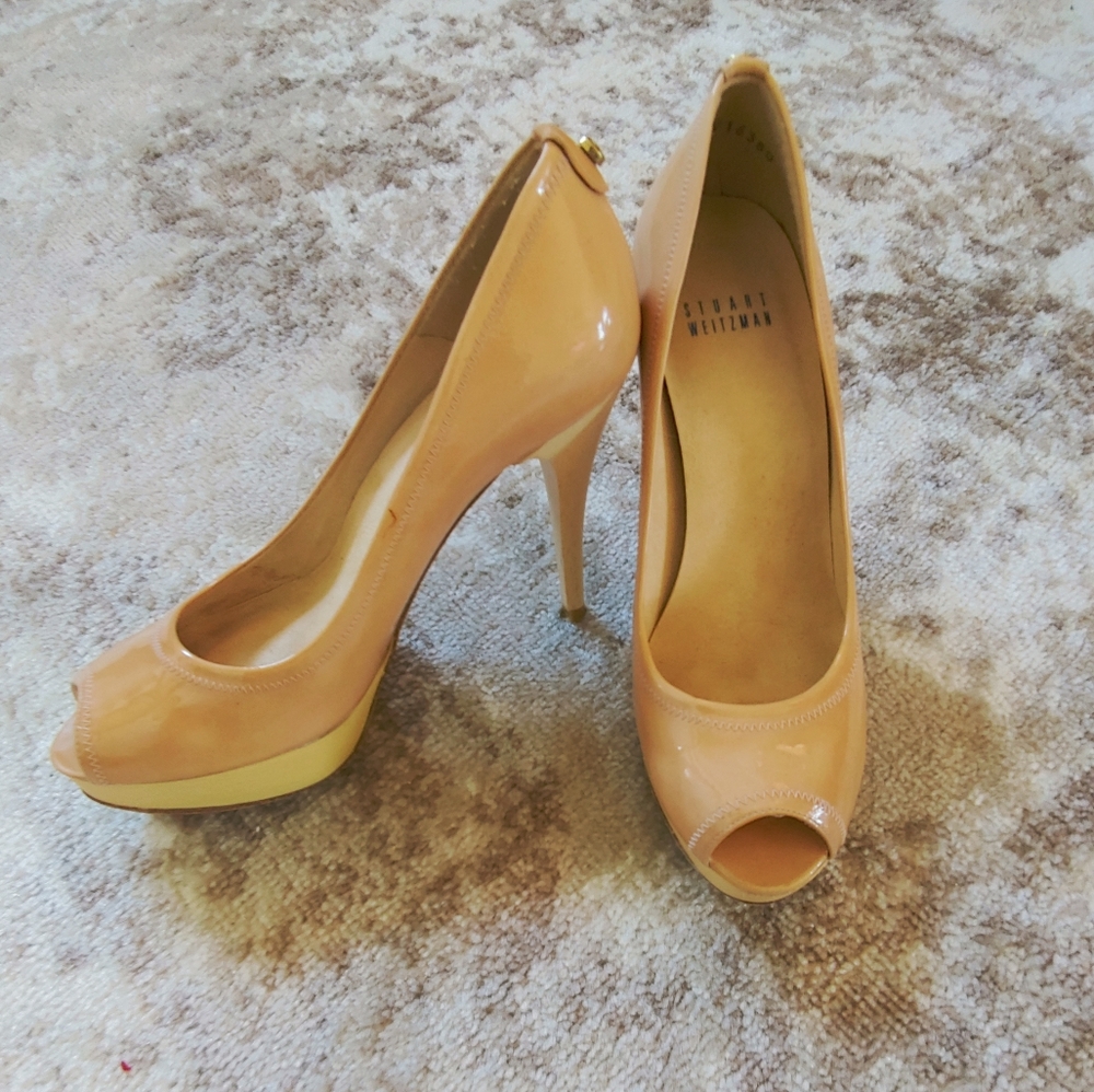 *Stuart Weitzman* peep toe heels